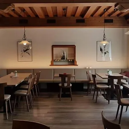 Imhof Affittacamere 3*